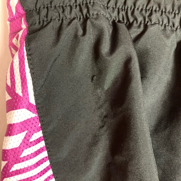 Nike shorts - Picture 3 of 7